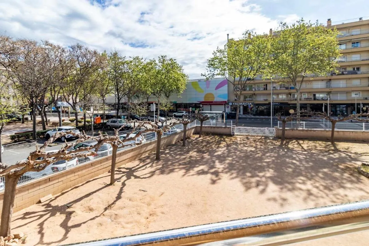 Les Algues Encantador Apartamento En El Centro Gerona España
