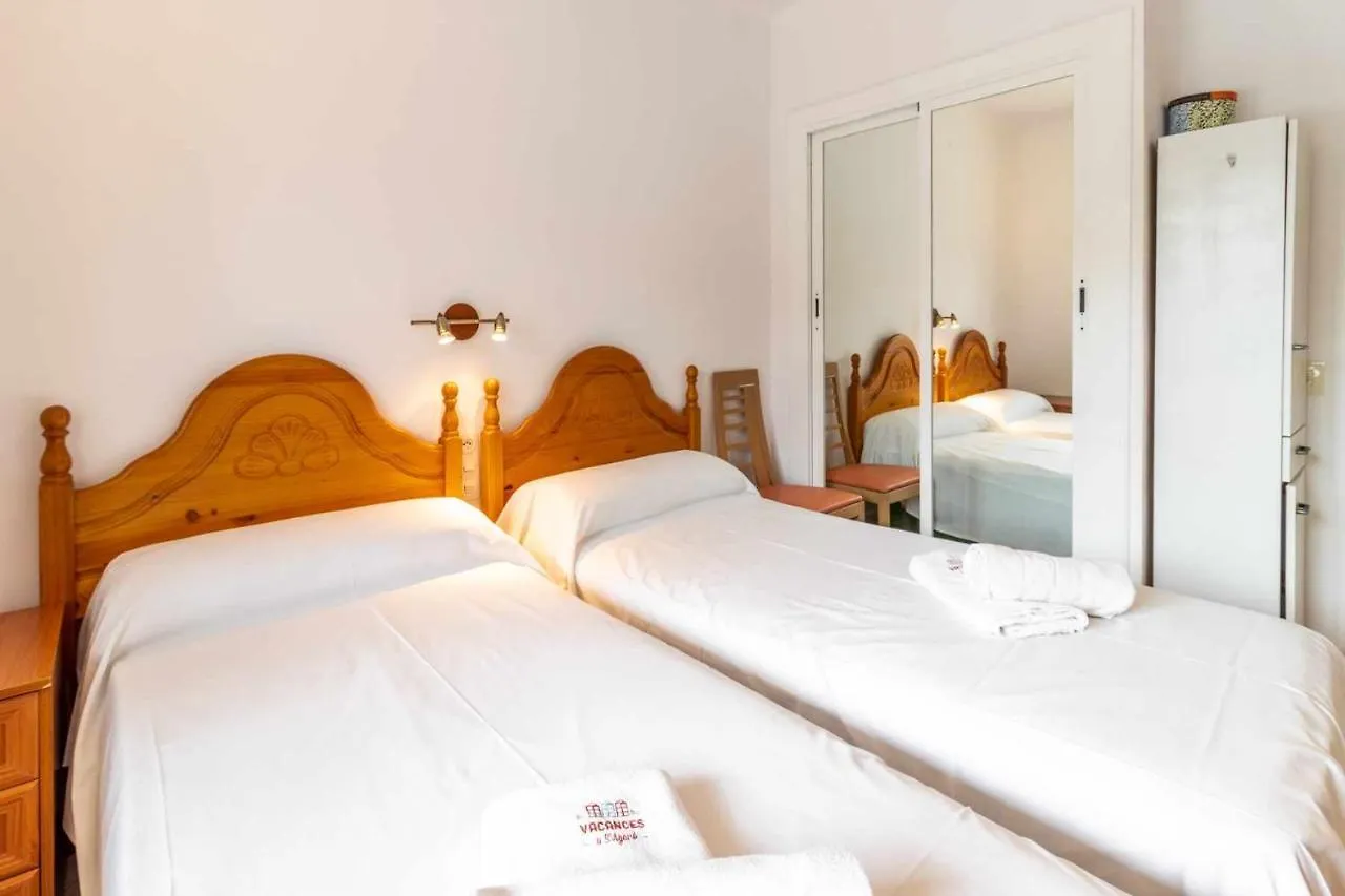 Apartment Les Algues Encantador Apartamento En El Centro Girona Spain